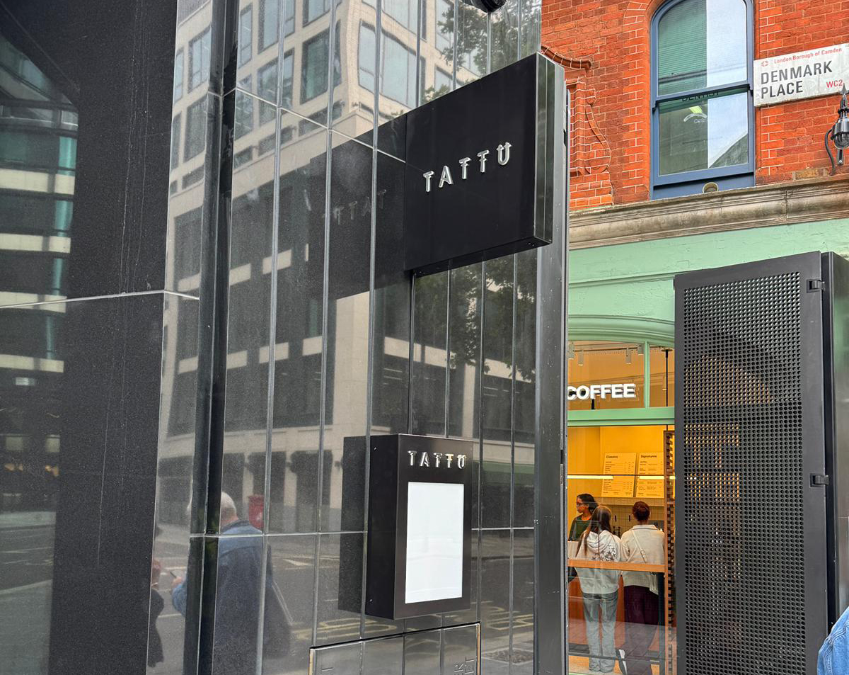 Tattu London QN1675 - Install (3) copy